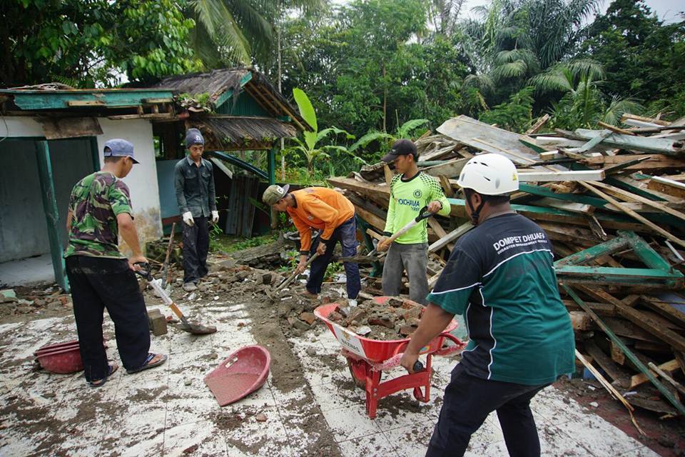 DMC Dompet Dhuafa bantu pasca gempa Jawa Barat